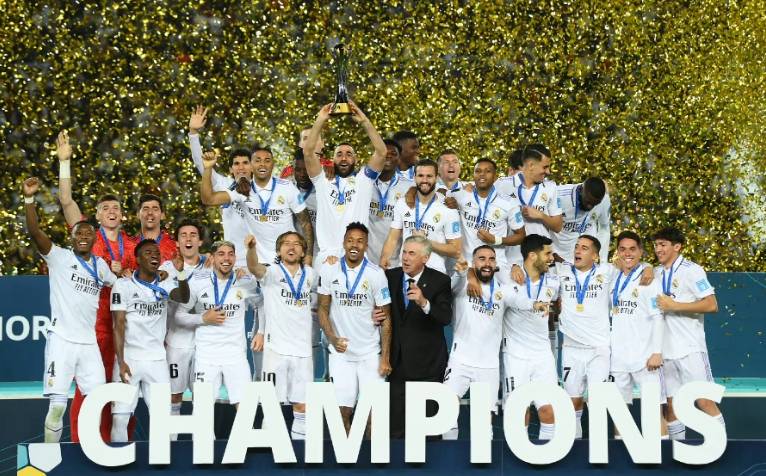 足球巴西名宿点评国足：需要更多年轻力量（巴西足坛名宿评国足：应注入更多年轻血液）