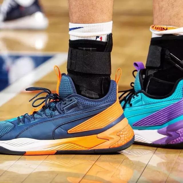 又打花了！雷霆第三节41-26净胜独行侠15分 带着30分优势进入末节（雷霆第三节发力41-26净胜15分，末节前已领先独行侠30分）