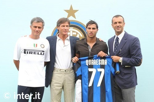 范晓冬：亚泰不破不立需要重建，最适合的人选是杜震宇（范晓冬认为亚泰需重建，杜震宇是最合适的主帅人选）