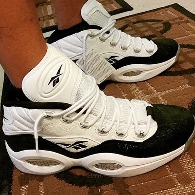 2-1，打爆日本张本智和，状态低迷连续丢分，邱党给对手上课（2-1，邱党技高一筹力克张本智和，对手状态起伏连丢分）