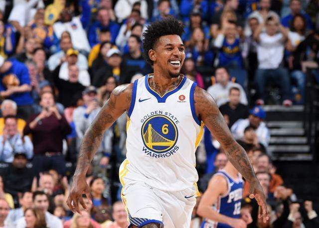 NBA交易市场动态：快船完成外援签约（NBA交易市场新动向：快船官宣外援加盟）