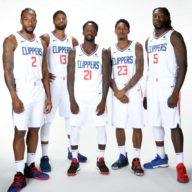 有些难！库里职业生涯首次面对开拓者三连败（罕见！库里生涯首次对阵开拓者遭遇三连败）