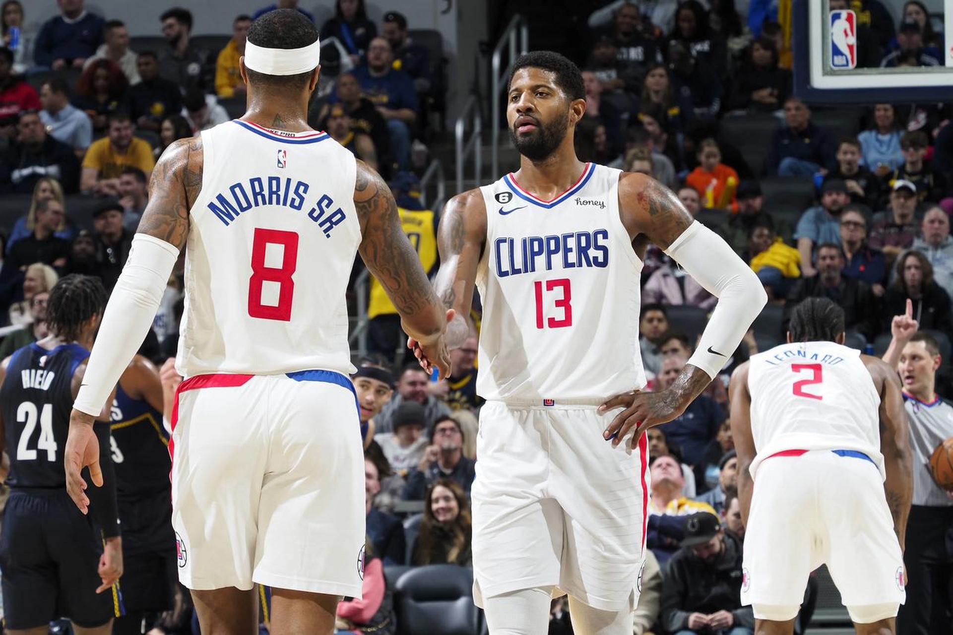 森林狼官方：爱德华兹因右脚酸痛将缺席今天对阵勇士的比赛（森林狼官宣：爱德华兹右脚酸痛，缺席今日对阵勇士一战）