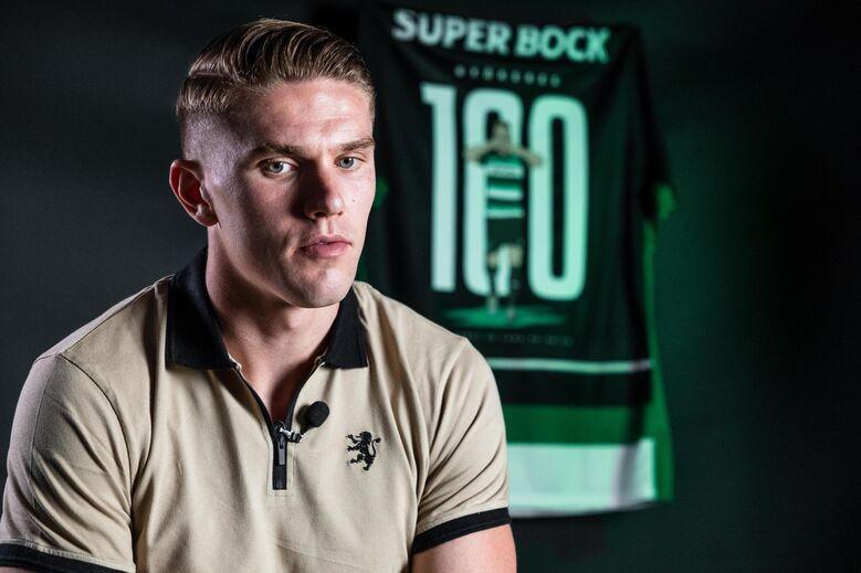 意媒：阿坎吉缺席国米训练，欧冠对阵利物浦出战成疑（据意媒报道，阿坎吉未参加国米训练，欧冠战利物浦出场成疑）