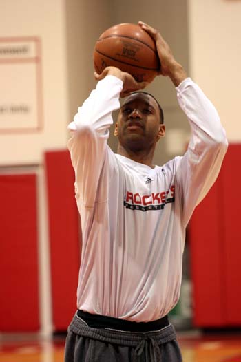 科莫利：尤文的DNA是胜利；足球书籍有些无聊我喜欢科学文章（科莫利：尤文骨子里是赢家；足球书乏味，我偏爱科学读物）