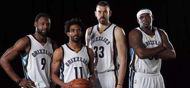 津媒：据不完全统计，本赛季津门虎官方产品销售额约500万元（津媒：津门虎本赛季官方周边销售额约500万元（不完全统计））